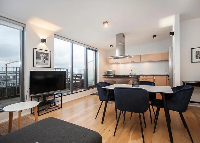 Planet Apartments